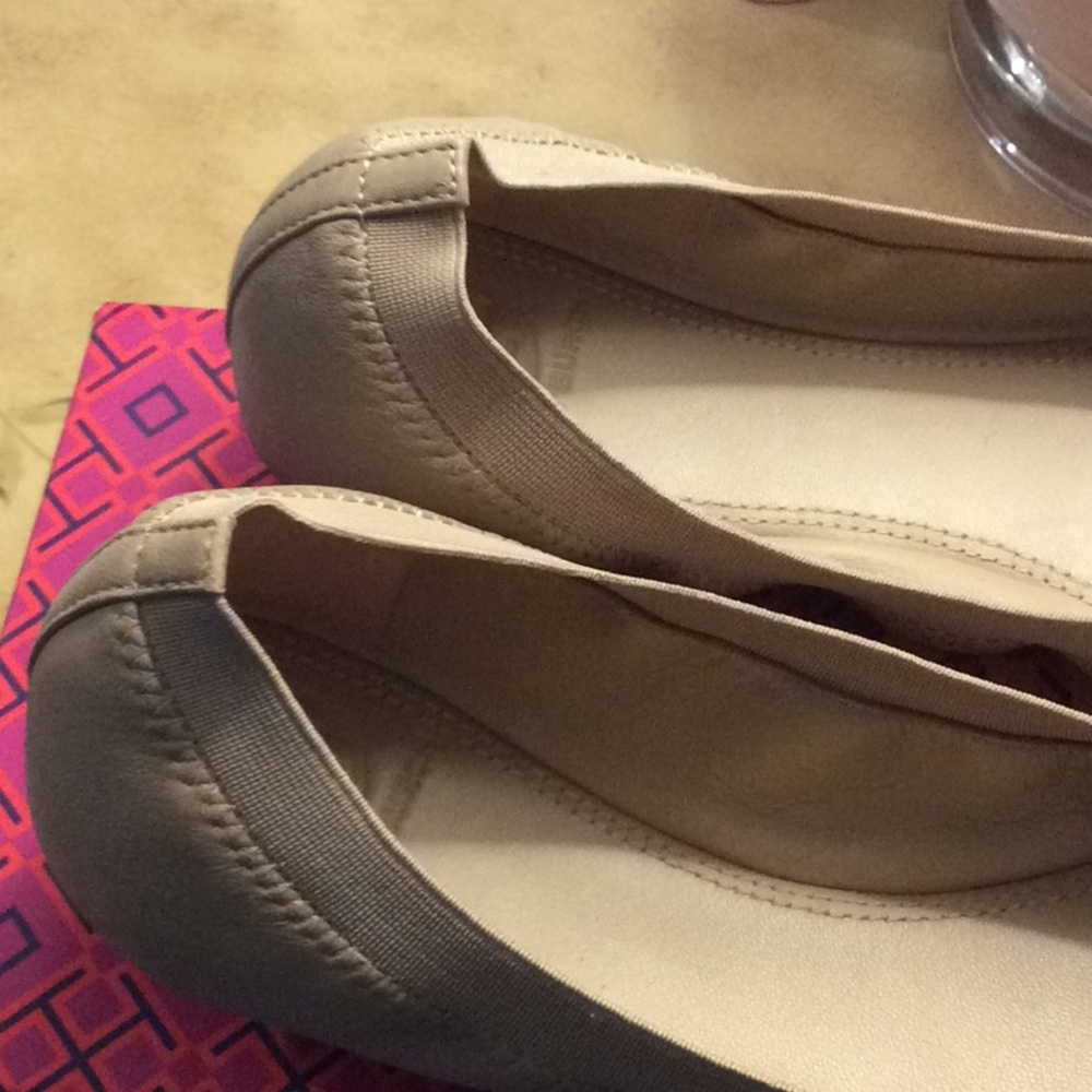 Tory Burch - Picture 2 of 6
